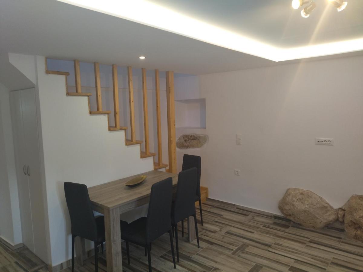 Вилла Vikou House Gyri Экстерьер фото