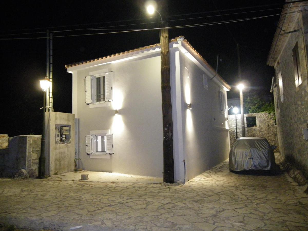 Вилла Vikou House Gyri Экстерьер фото