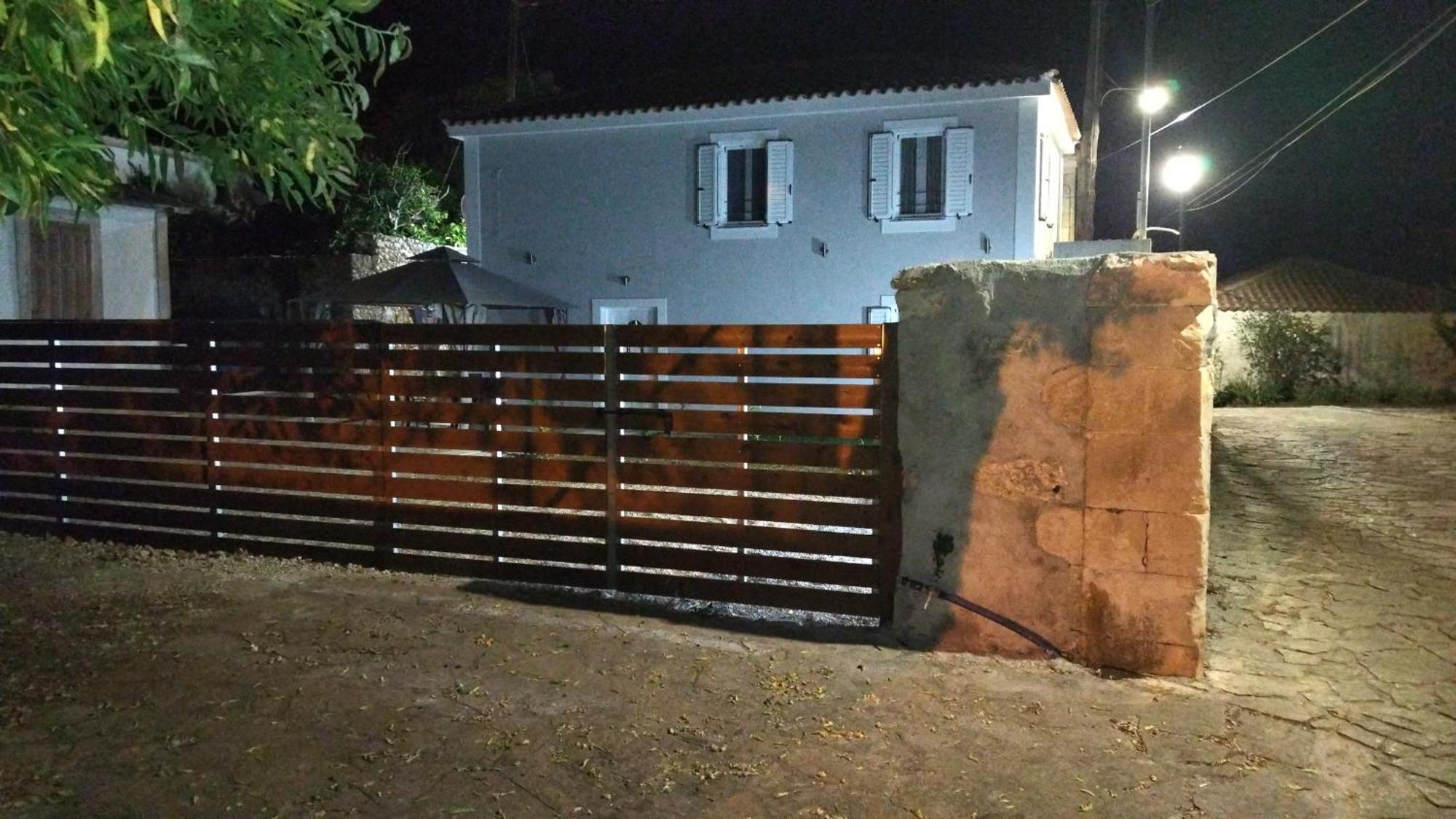Вилла Vikou House Gyri Экстерьер фото